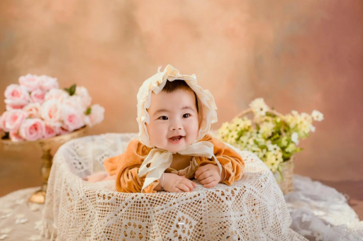 伊犁哈萨克孕妇睡觉睡哪边好